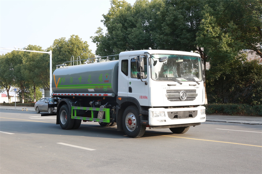 12-15噸灑水車-東風D9多利卡灑水車12-15立方灑水車廠家價格